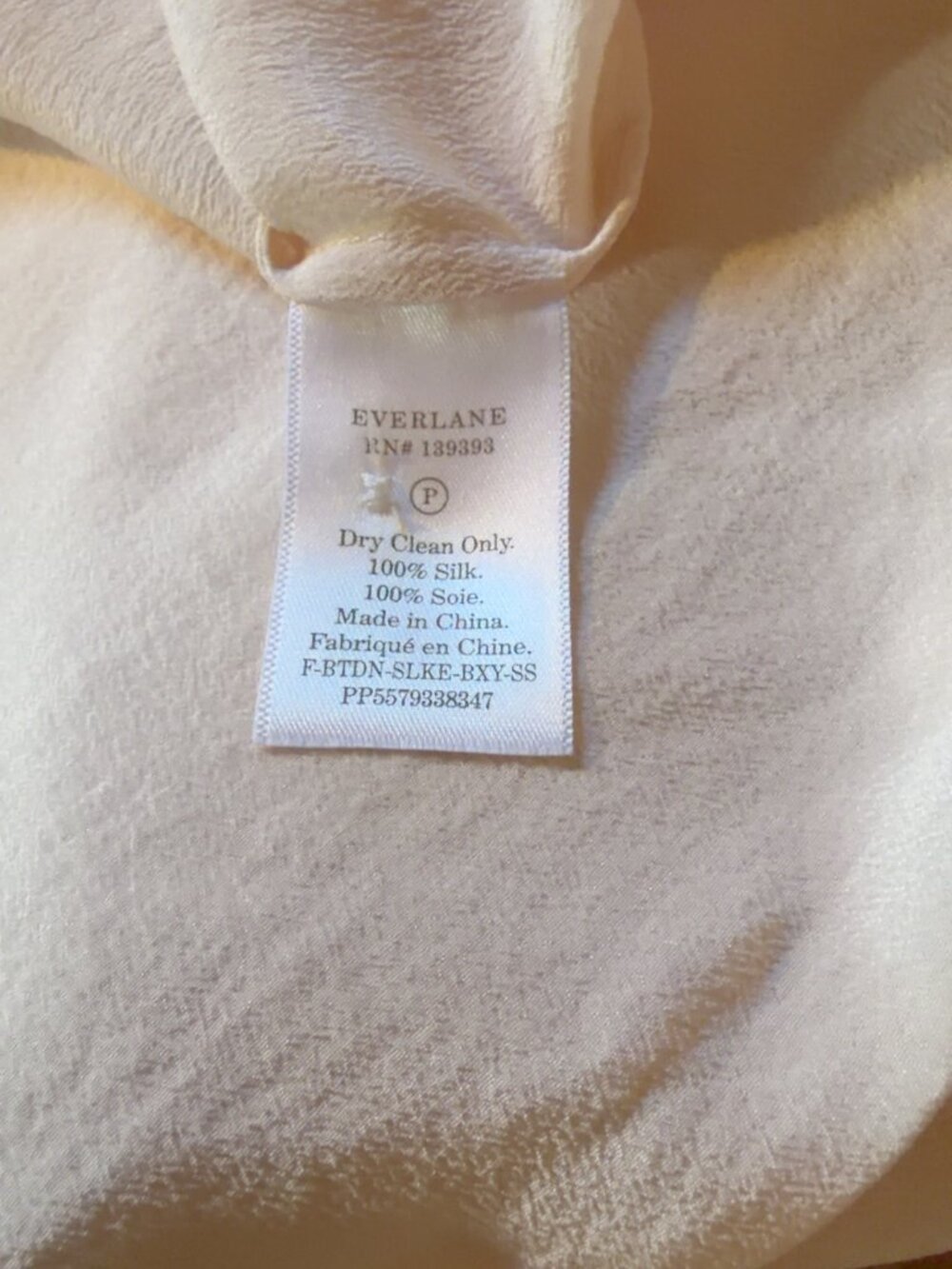Everlane 100% Silk Blush Pink Oversized Button Down Shirt Size 4 - Picture 5 of 6